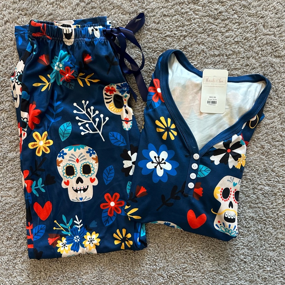 Nicole Miller Blue Floral Skull Pajama Set